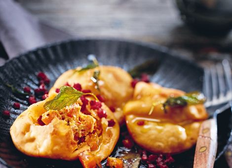 Ravioli mit  Kürbis-Ricotta-Füllung