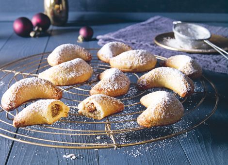 Leckere  Marzipan-Kipferl