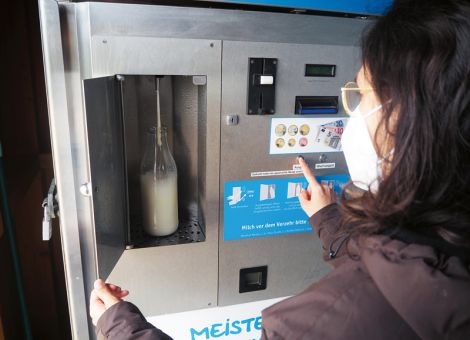 Regionale Lebensmittel per Automat oder Vertrauenskasse