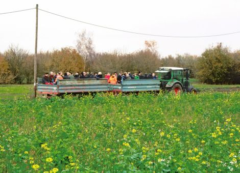 Landwirte luden zum Feldrundgang ein 