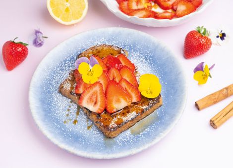 French-Toast  mit Erdbeeren