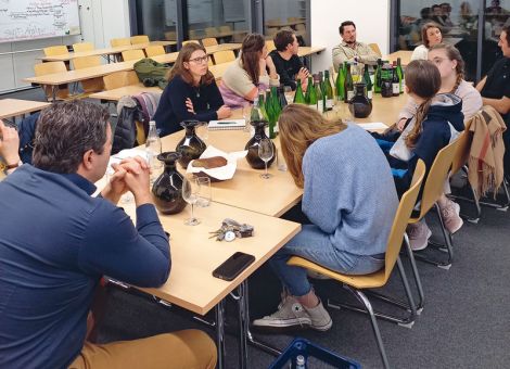 Jungweinprobe der Landjugend mit hochwertigen Weinen