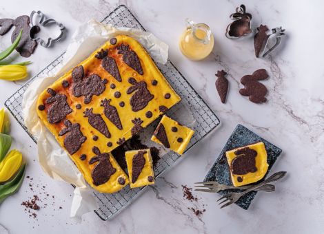 Osterhasen-Zupfkuchen mit Eierlikör