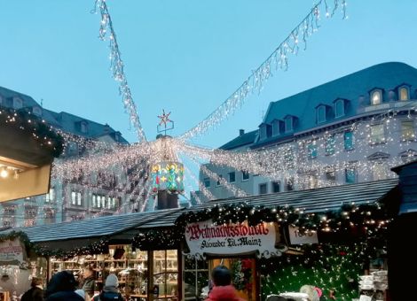 Verbindungen mit Menschen, geben dem Leben Wert