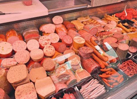 DGE empfiehlt, weniger tierische Lebensmittel zu essen