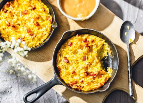 Döppekuchen mit Apfelmus