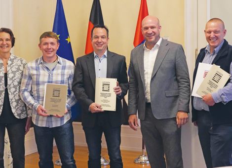 Vorbildlicher Einsatz in der Nutztierhaltung geehrt
