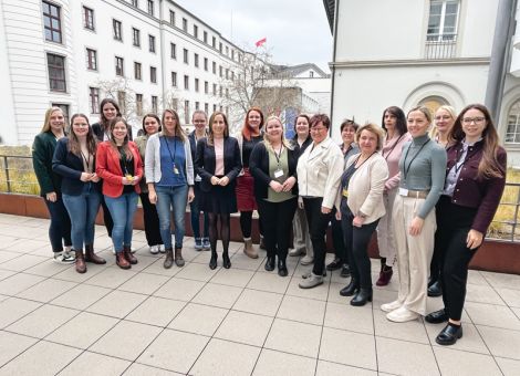 Frauen stärker fördern in Politik und Ehrenamt
