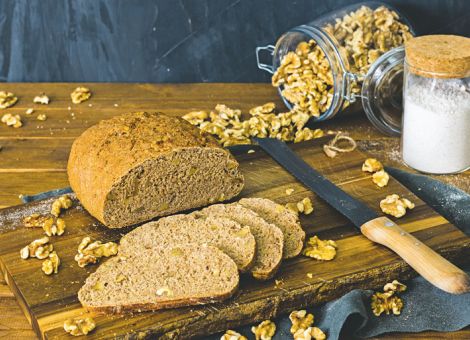 Walnuss-Vollkornbrot 