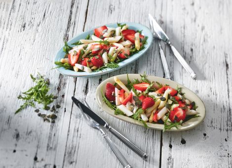 Spargel-Erdbeer-Salat