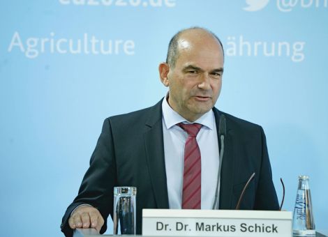 Schick wird Staatssekretär