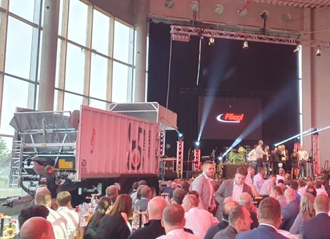 50 Jahre Fliegl – Innovationen und ein Fest der Superlative