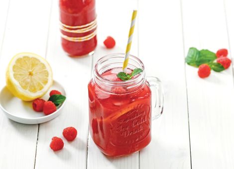 Süffige Himbeerlimonade