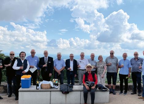 Solidarität mit Winzern in schwerer Zeit