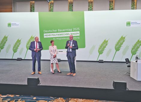 Stefanie Sabet und Bernhard Krüsken im Gespräch