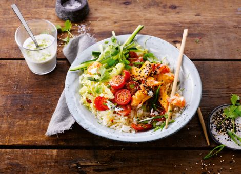 Lachs-Bowl mit Wildreis