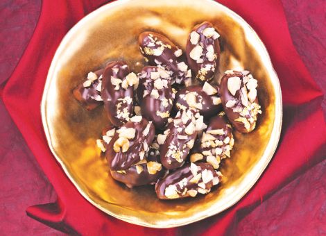 Walnuss-Dattel-Pralinen