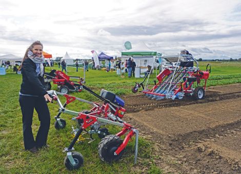 Technik für Direktvermarkter, zum Mulchen und Boden scannen