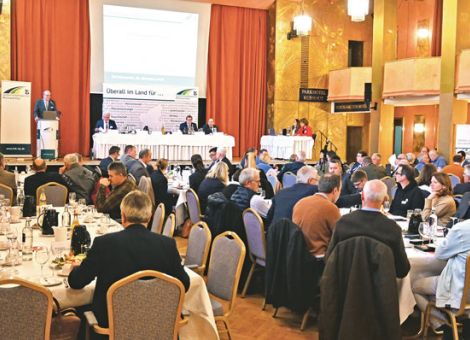 Den Krisen gemeinsam trotzen