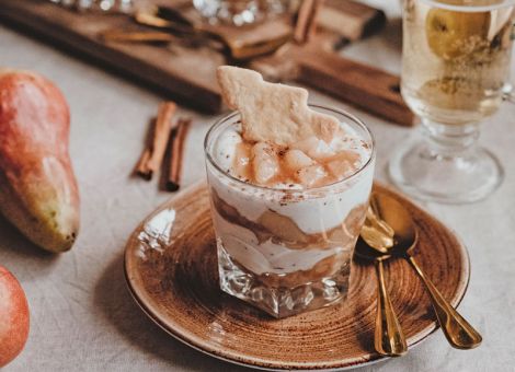 Winterliches Birnen-Schichtdessert