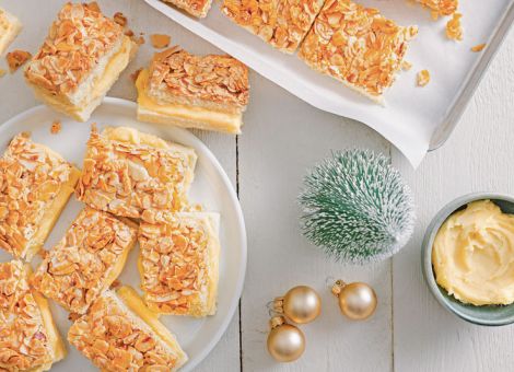 Bienenstichplätzchen mit Mandelhaube