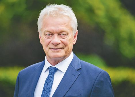 Minister will neue Märkte erschließen