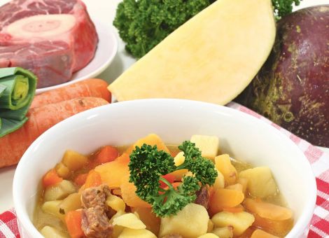 Hessischer Steckrübeneintopf