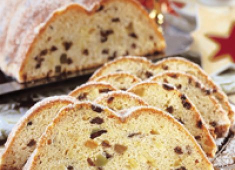 Klassischer Butterstollen