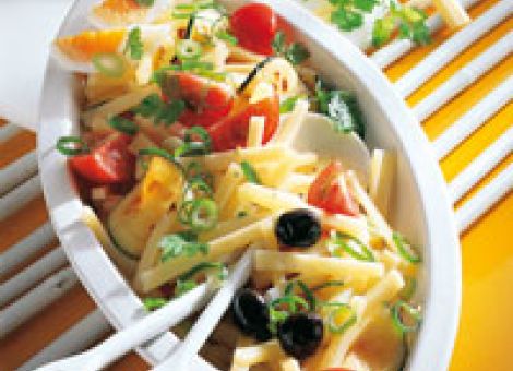 Sommerlicher Käsesalat