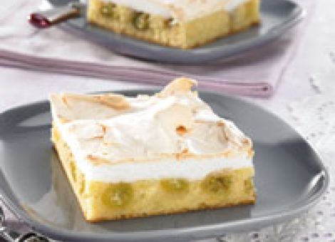 Stachelbeer-Baiserkuchen